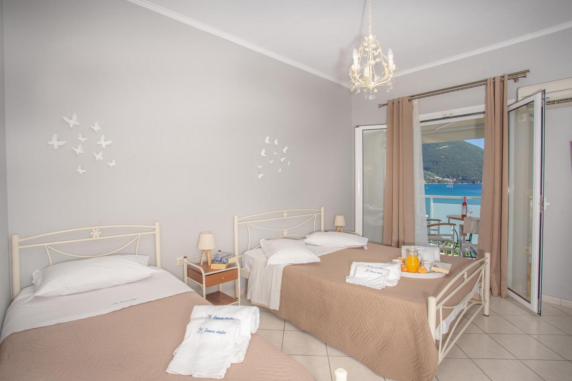 Romanza Studios Vaszilikí Kültér fotó